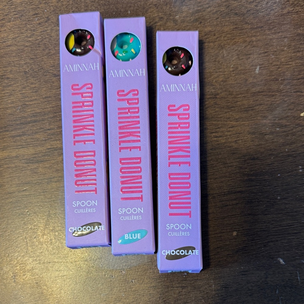 ONE (1) individual Aminnah Sprinkle Donut Spoon